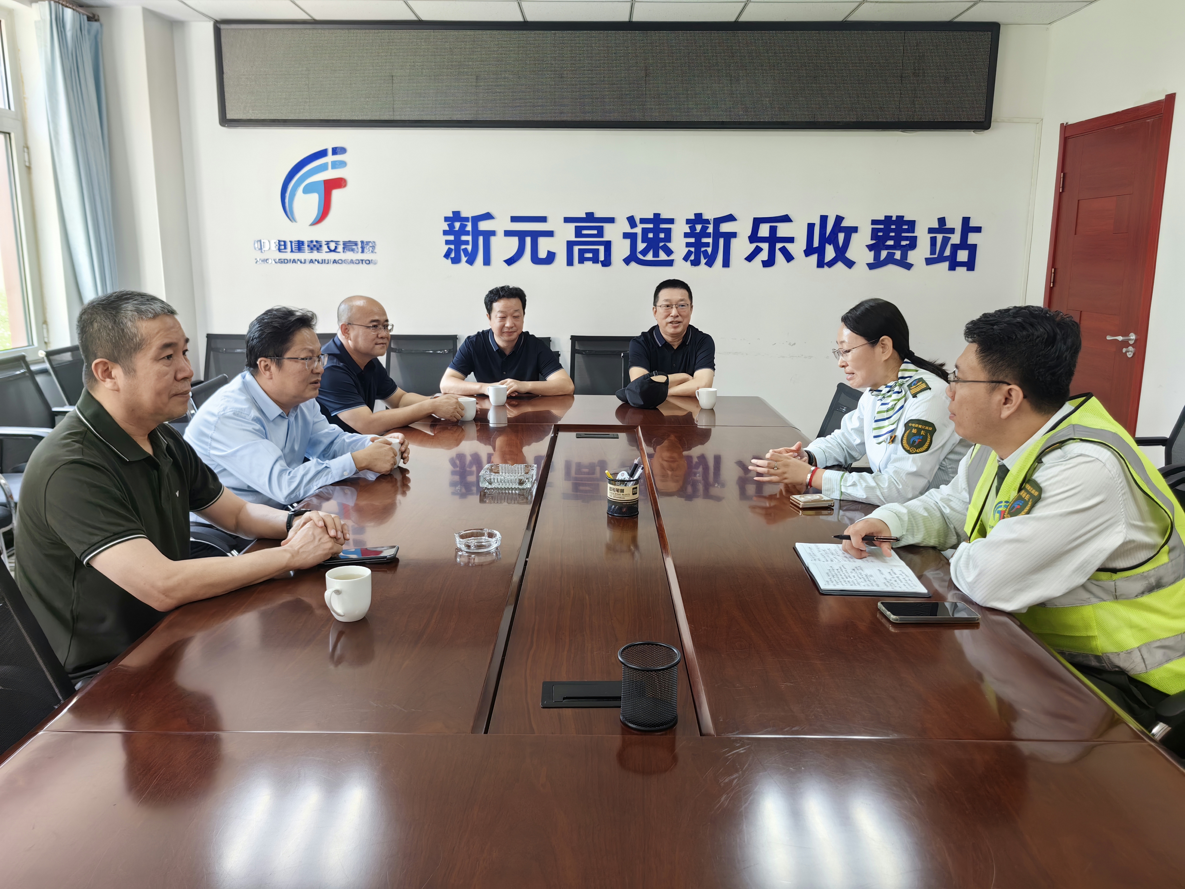 微信图片_20250926141634_9_422.jpg 微信图片_20250926141634_9_422.jpg