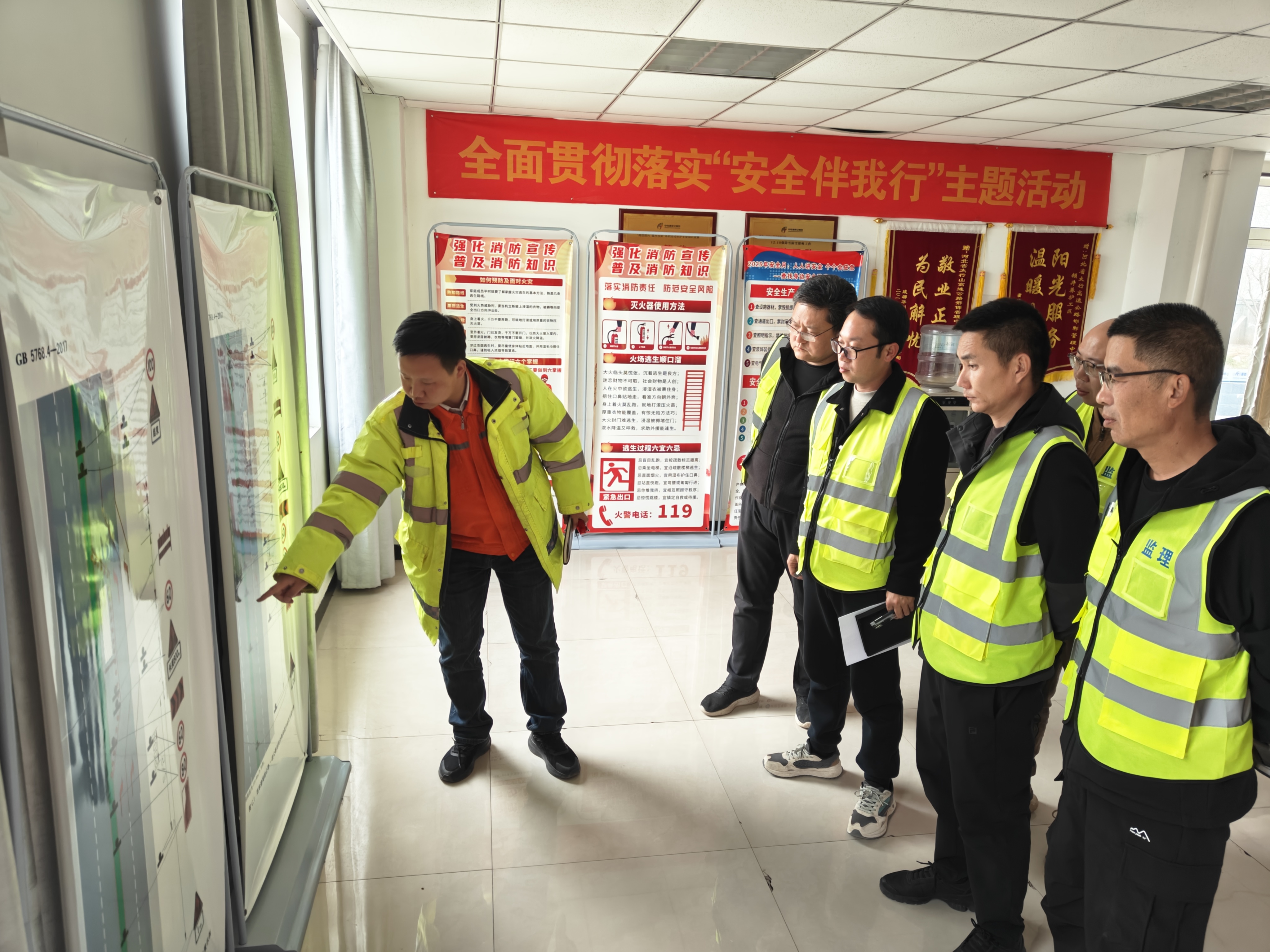 c8518615c9b1b86b45d37bdce98254ad.jpg c8518615c9b1b86b45d37bdce98254ad.jpg