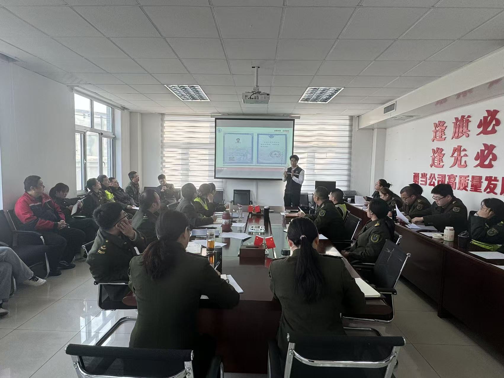 056a77836be9b63b6692ee19b74b6466.jpg 056a77836be9b63b6692ee19b74b6466.jpg