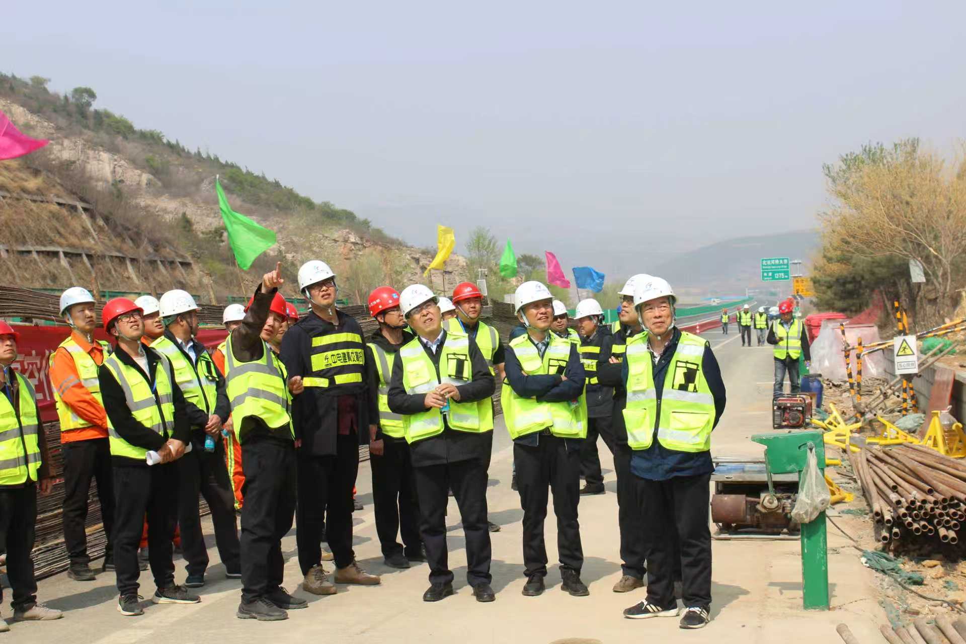 cb76ec19e583a6f76560a3fb905c812e.jpg cb76ec19e583a6f76560a3fb905c812e.jpg